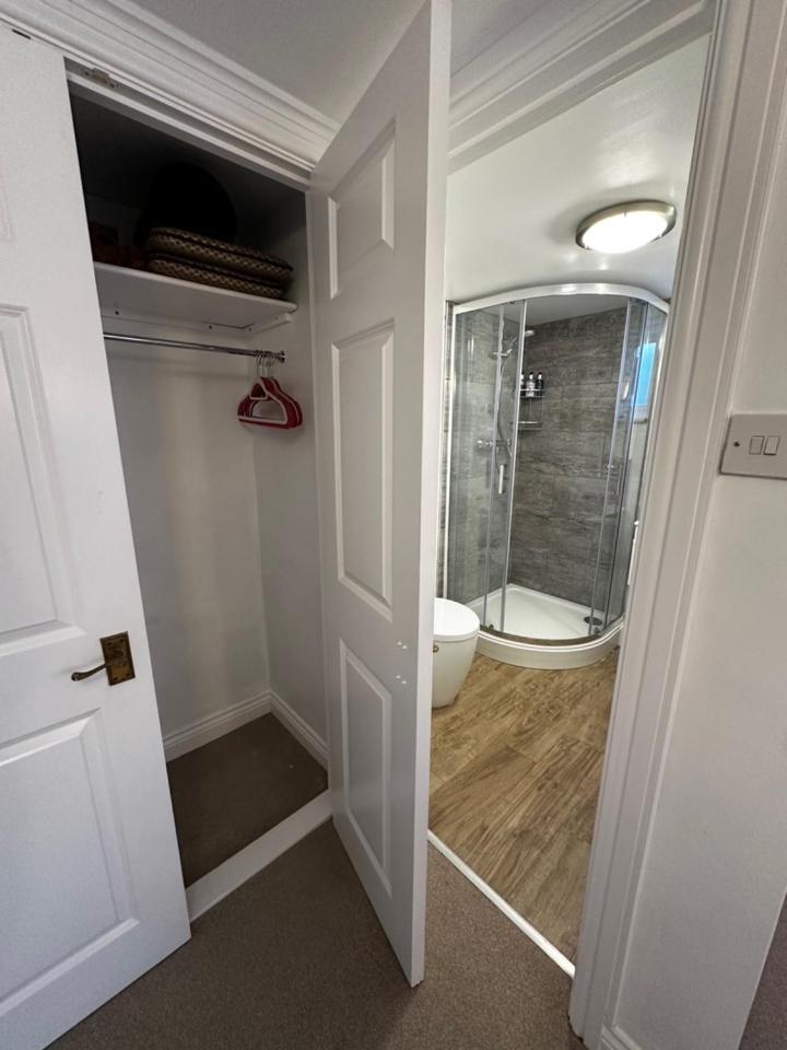 Bath Boating Station Villa Room photo